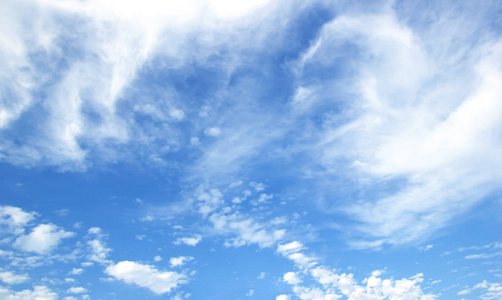 蓝蓝的天空白云抽象性质