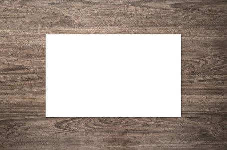 白色空白名片照片