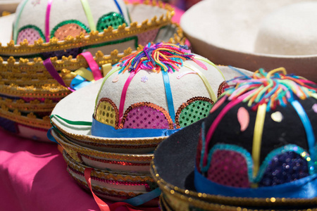 在厄瓜多尔的传统土著帽子