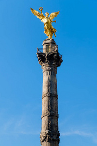 墨西哥城的一个象征独立天使