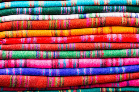 一种模式的褶皱围巾在尼泊尔