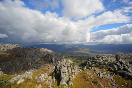 景观图的 Chimanimani 山