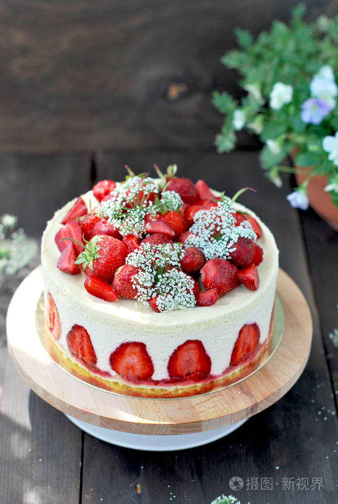 草莓蛋糕草莓