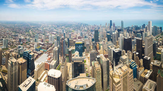摩天大楼在芝加哥市中心