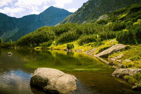 美丽的山湖景观塔特拉斯洛伐克