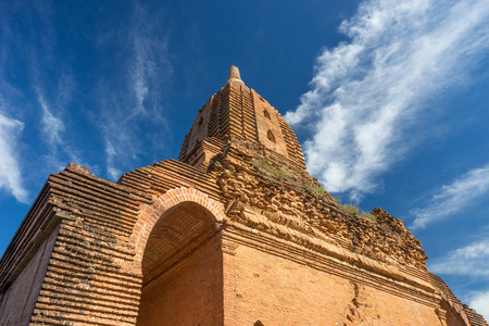 古老的宝塔在缅甸曼德勒地区蒲甘古城