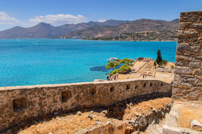 麻风岛.城市的景点
