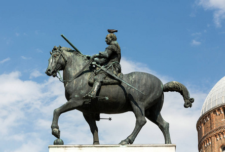 Gattamelata 在意大利帕多瓦的骑马雕像