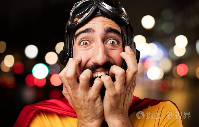 3500px无水印下载免费10次/天下载小样发票合同问题/举报害怕恐惧愤怒