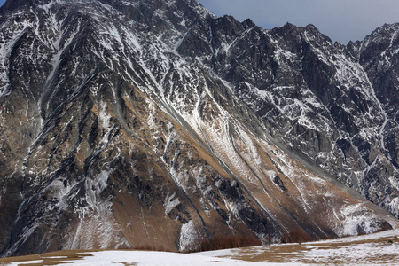 格鲁吉亚卡兹别克山冬季图片