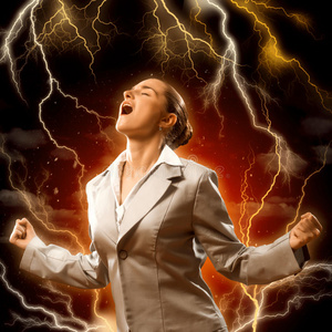 闪电女商人图片