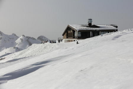 高山滑雪场之家