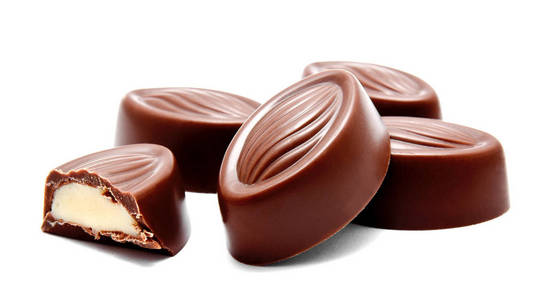 各种各样的巧克力糖果甜食孤立