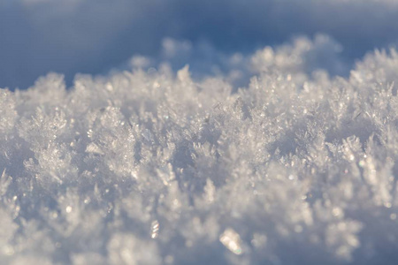 雪水晶在大接近