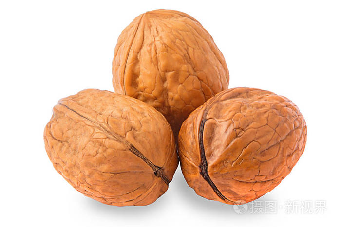 孤立在白色背景上的三个核桃照片-正版商用图片0wrz3l-摄图新视界