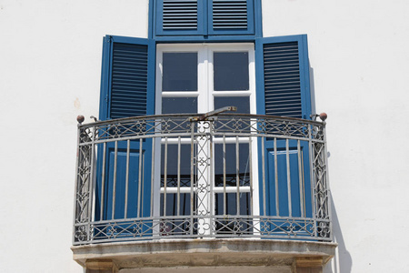 阳台玻璃门图片