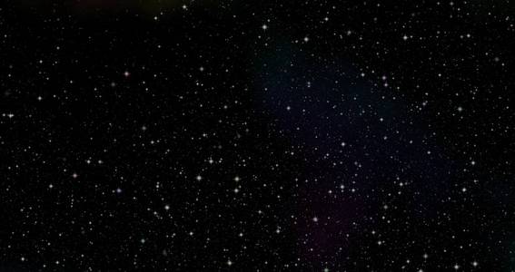 全景的是看深空.充满星星的黑夜照片