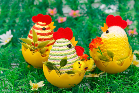 复活节装饰与母鸡