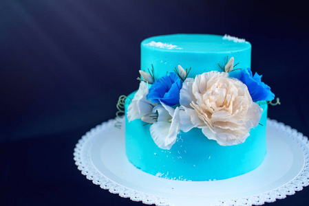 大玫瑰蓝色像冰婚礼蛋糕装饰图片