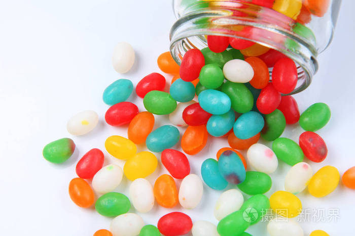 在罐子里的糖豆