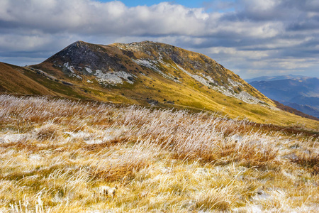 在波兰的 Bieszczady 山步道