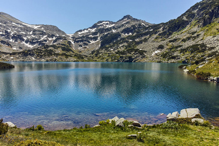 Demirkapiyski 鸡峰和 Popovo 湖，皮林山