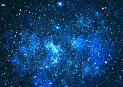 蓝色的黑暗夜空有多的恒星.银河在空间背景照片
