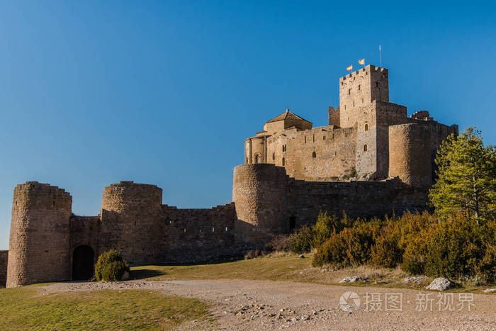 在西班牙古代中世纪loarre骑士城堡