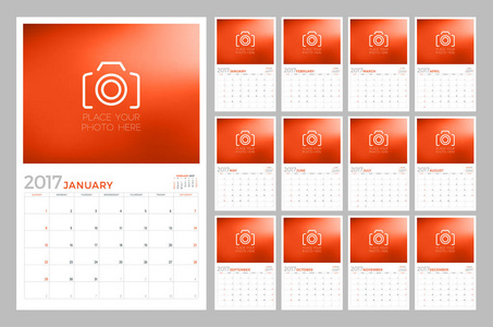 2017 墙上日历策划人矢量设计模板。组的 12 个月。周从星期日开始