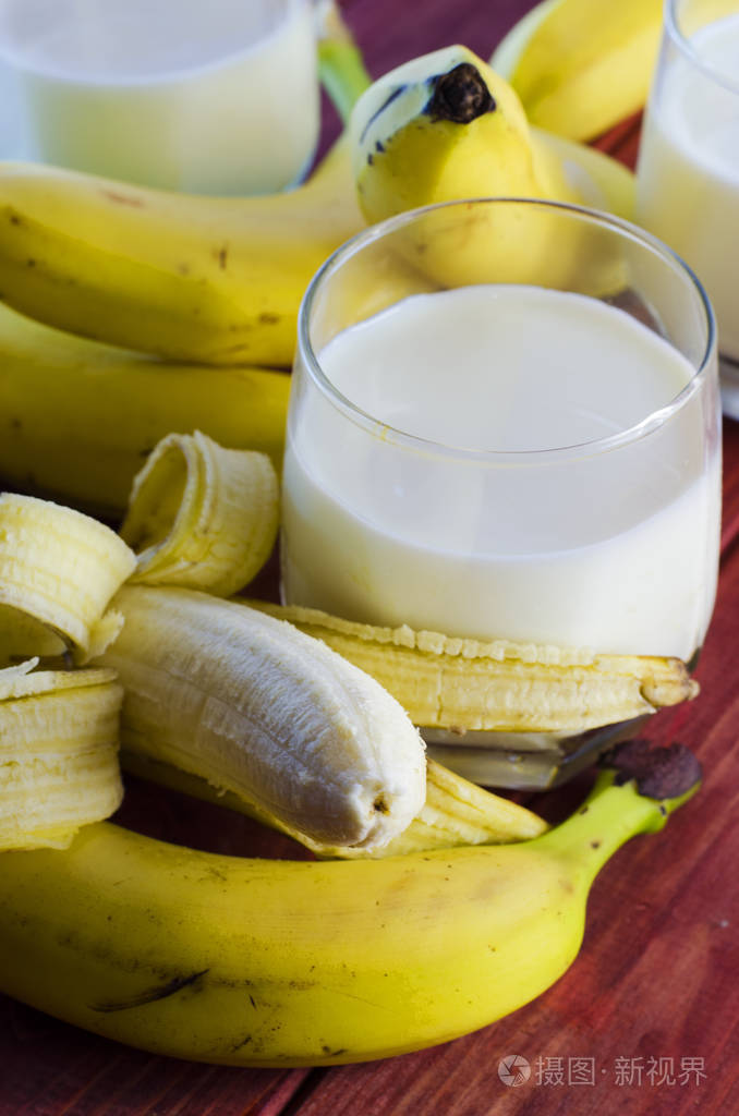 香蕉和牛奶