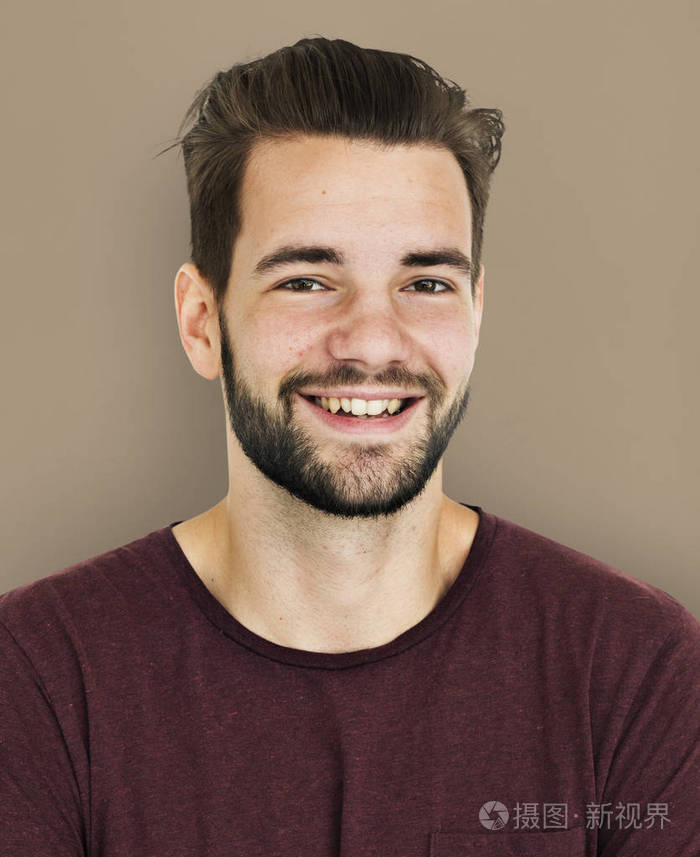 英俊的男人的脸照片-正版商用图片0x37av-摄图新视界