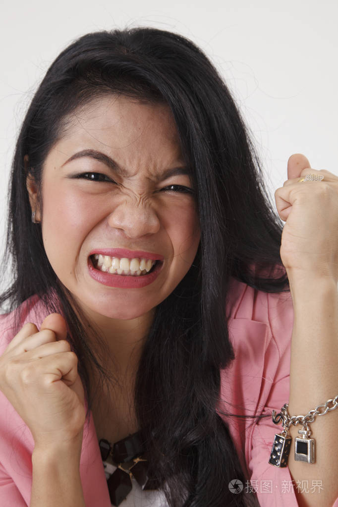 愤怒的马来女人