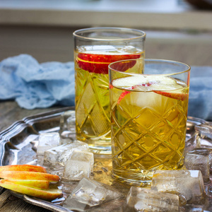 柠檬苹果酒图片