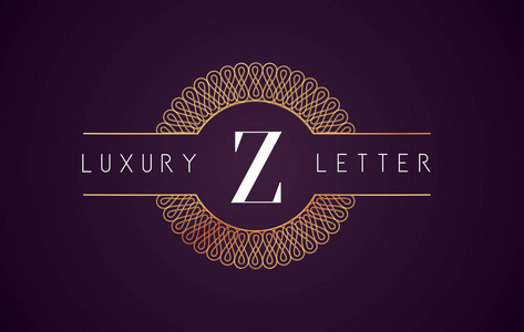 Z 豪华字母徽标。金色的皇家设计