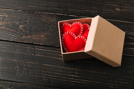 礼品盒用红色的情人节那天的感觉心