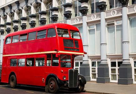 伦敦红色巴士传统的旧