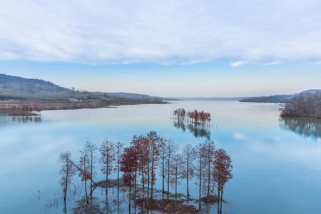 河在盱眙自然公园的全景视图