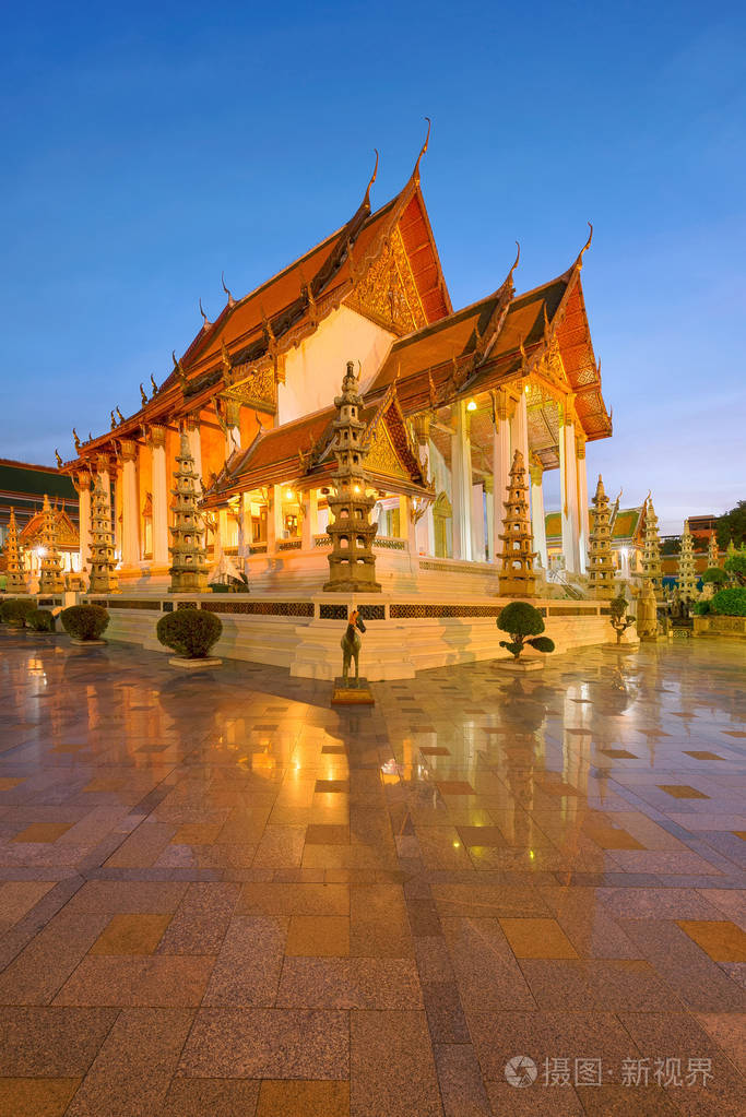 日暮时分曼谷泰国苏泰寺