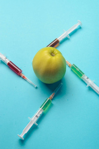 化学助剂在食品或转基因的水果概念