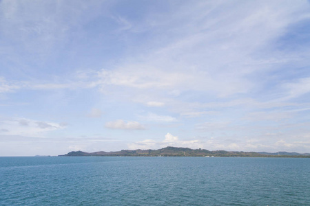 美丽的海边风景图片