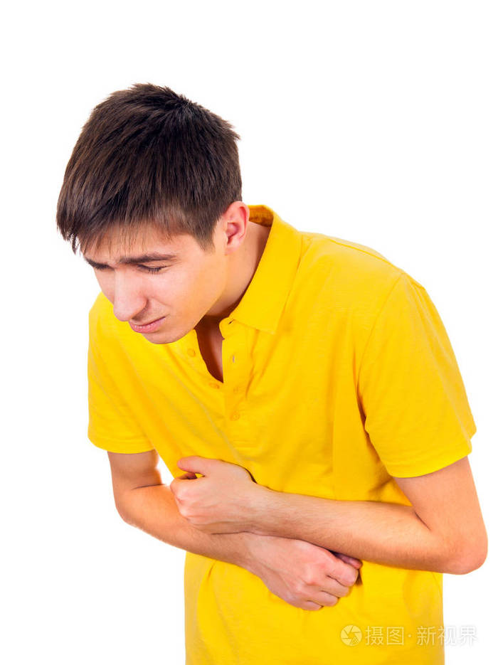 年轻的人觉得肚子痛