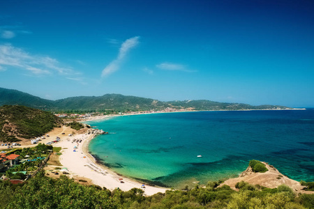 在希腊的 Chalkidiki 岛上美丽的大海风景