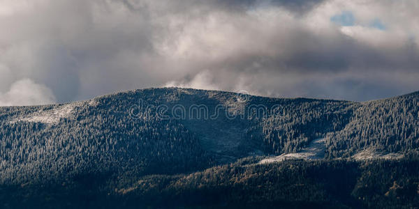 雪山