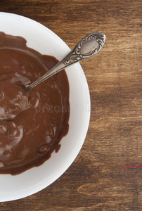 一碗巧克力奶油，巧克力甜点