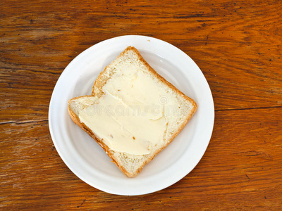 黄油面包三明治