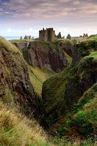 苏格兰阿伯丁的邓诺塔城堡。