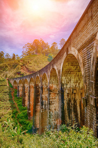 九铁路拱桥在斯里兰卡 Demodara
