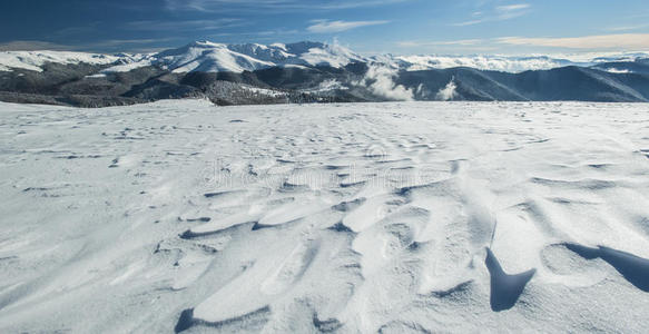 冬季高山雪山