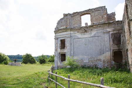 Monterano 失去的城市