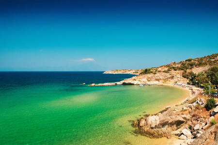 在希腊的 Chalkidiki 岛上美丽的大海风景